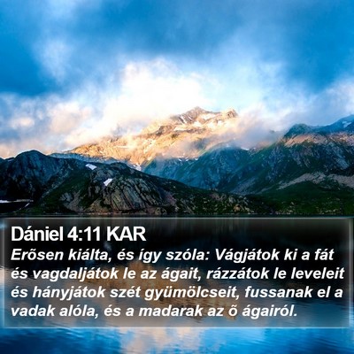Dániel 4:11 KAR Bible Verse Image