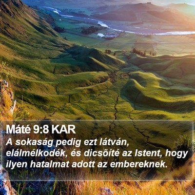 Máté 9:8 KAR Bible Verse Image