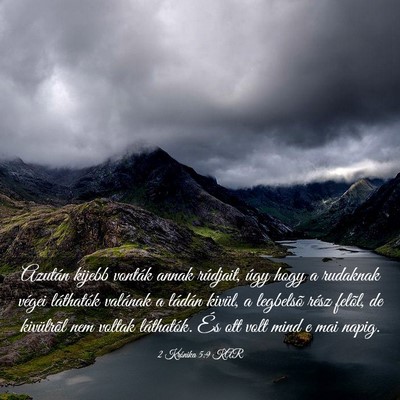 Picture 03 - 2 Krónika 5:9 KAR - Azután kijebb vonták annak rúdjait, úgy hogy - Bible Verse Picture